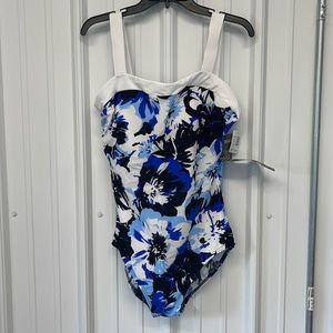 Miraclesuit Womens Swimsuit Blue White Floral New Saxon One Piece